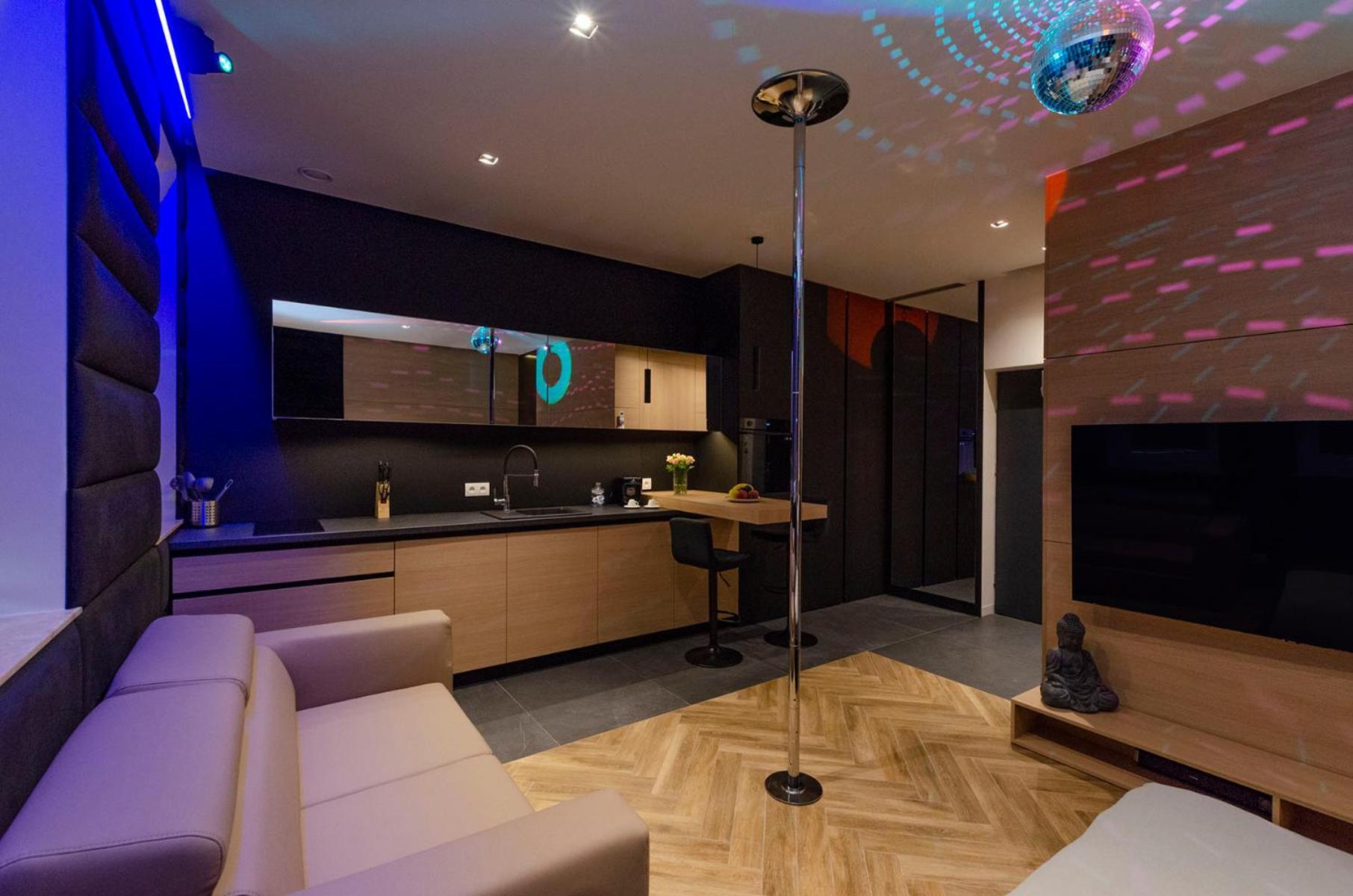Lupoapartments Z Jacuzzi Pole Dance Leczycka 29 Klimatyzacja Parking Dostep Na Kod 우치 외부 사진