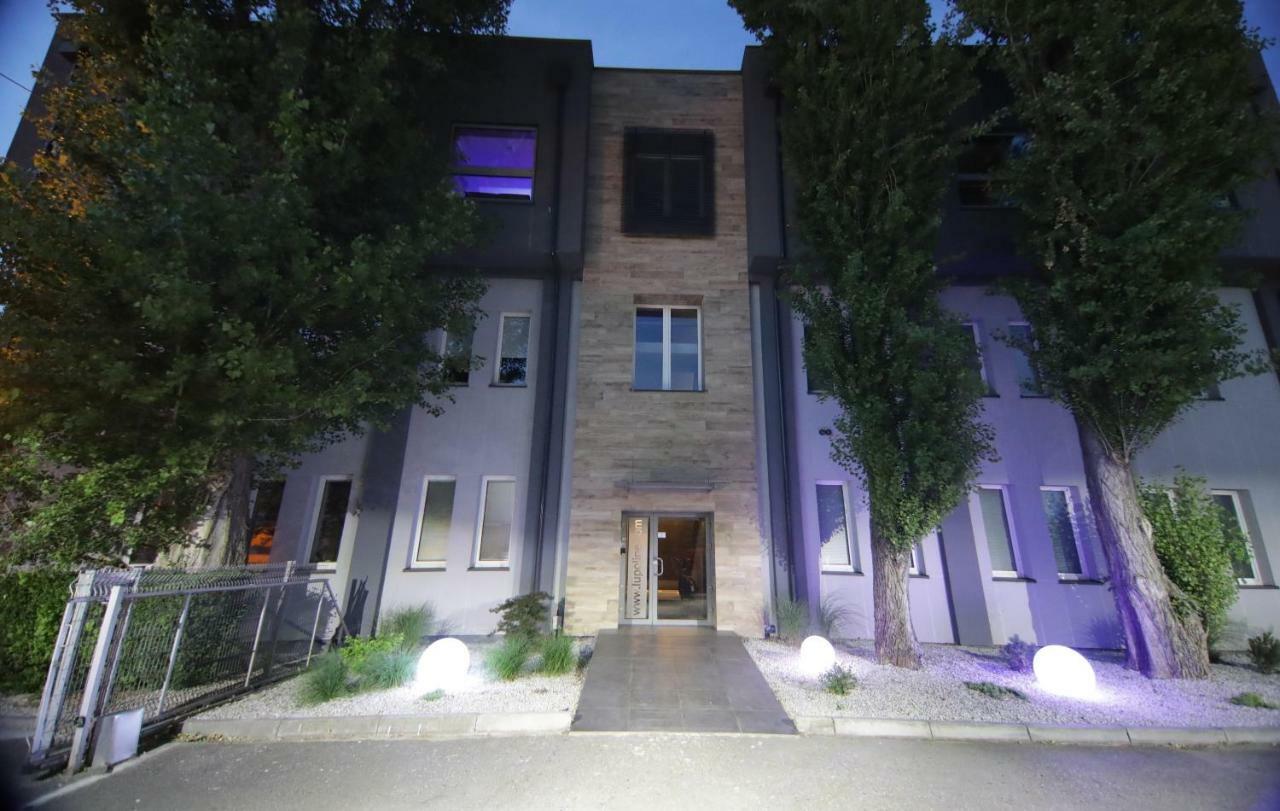 Lupoapartments Z Jacuzzi Pole Dance Leczycka 29 Klimatyzacja Parking Dostep Na Kod 우치 외부 사진